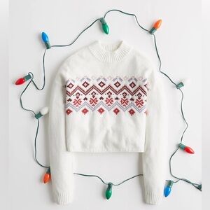 Hollister Sweater - Women’s Mock Neck Patterned Knitted Sweater